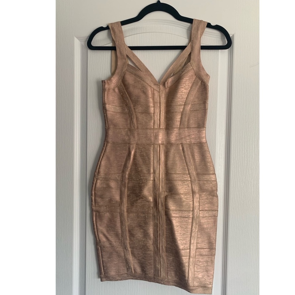 CELEB BOUTIQUE - bandage dress